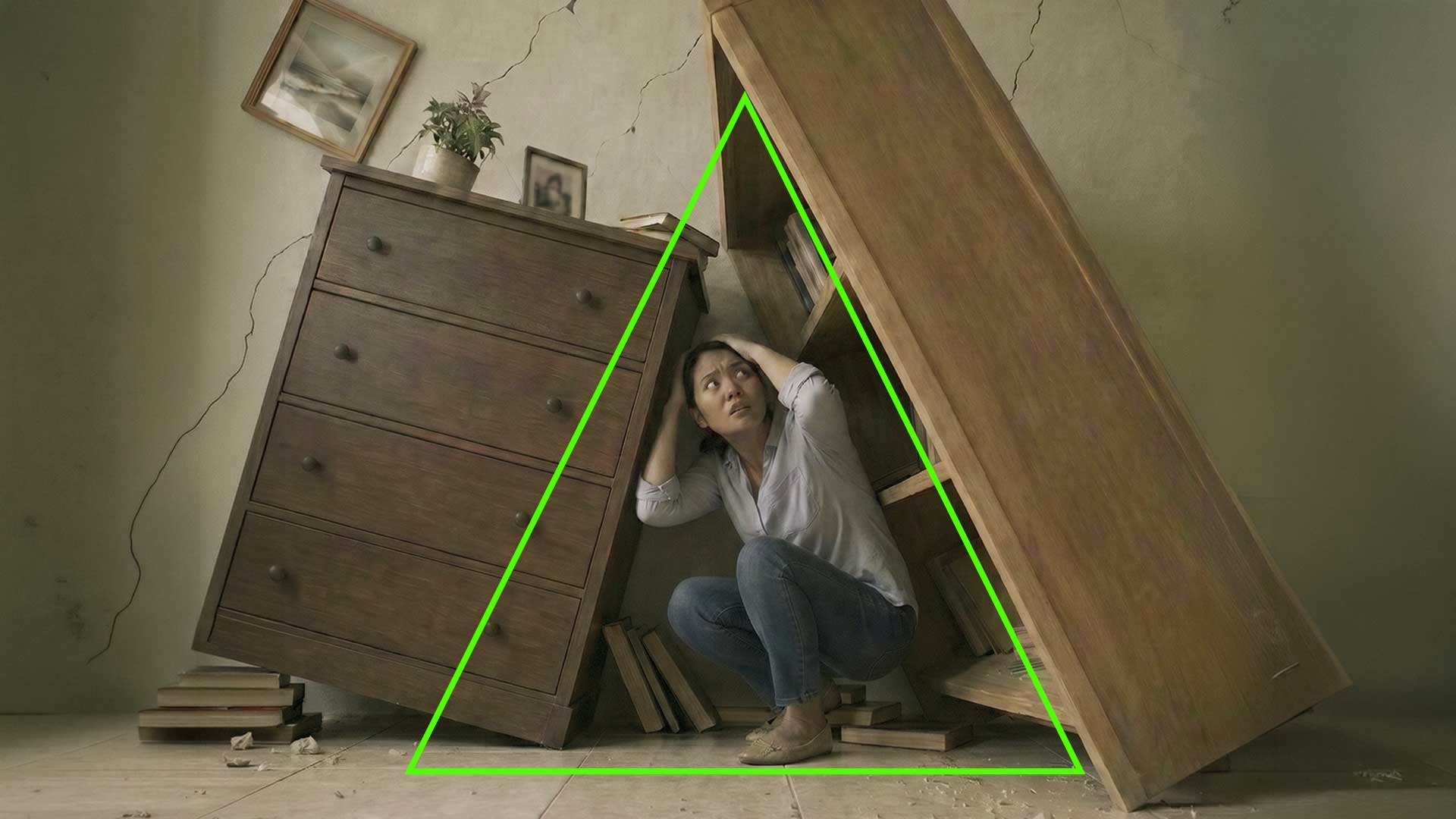 Esto debes hacer para sobrevivir durante un terremoto