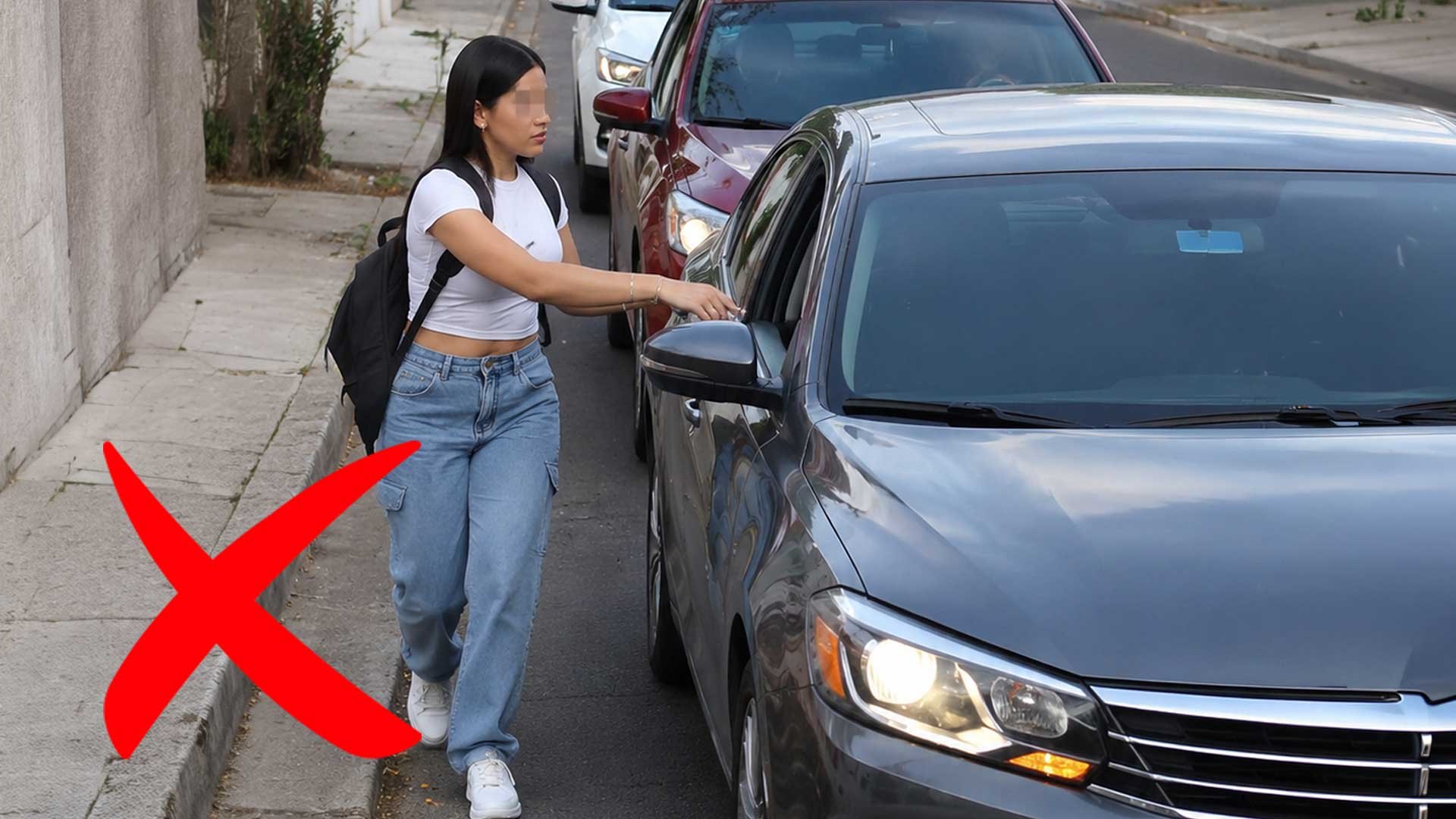 Ex policía revela 3 errores que una mujer no debe cometer en un Uber